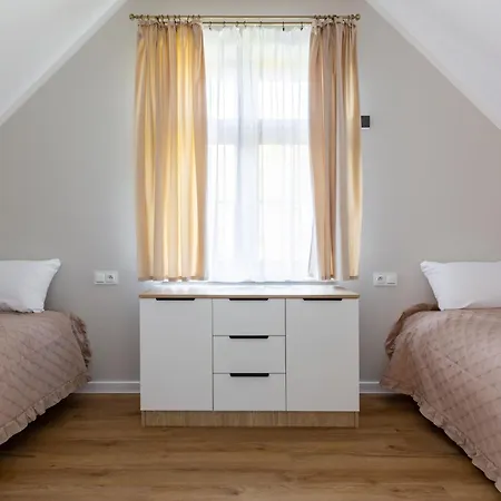 Apartment Zacisze Skalnych Domkow Michalin