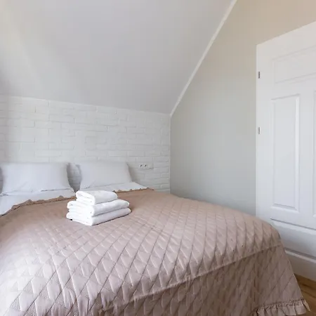 アパート Zacisze Skalnych Domkow By Bookinghost *