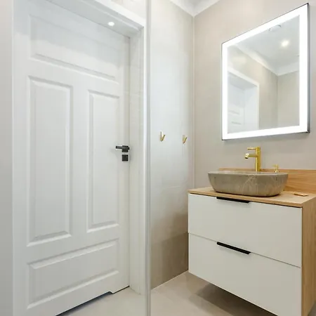 Apartment Zacisze Skalnych Domkow Michalin