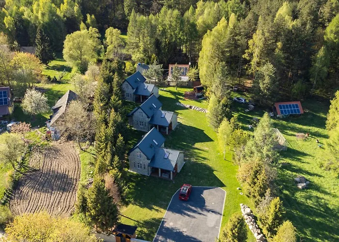 Zacisze Skalnych Domkow By Bookinghost