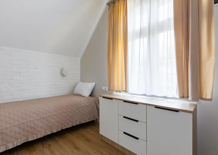 Zacisze Skalnych Domkow By Bookinghost *